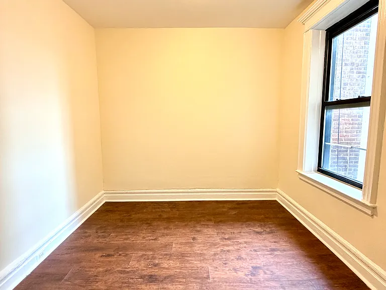 32-38 30th St #2B — Photo 7