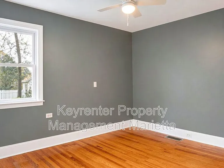 5120 Newark Ave SW #A — Photo 13