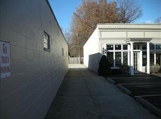 572 Dover Center Rd, Bay Village, OH 44140