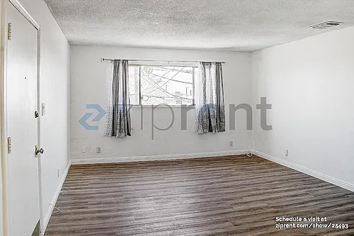 204 Orland St Photo 1