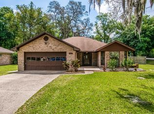 2420 Lorrie Dr, Orange Park, FL 32073