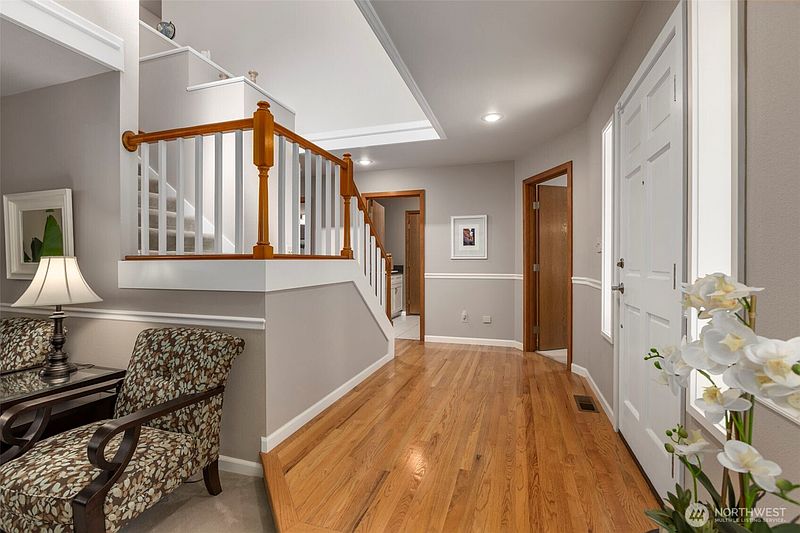 5th image of 19318 SE 328th Place