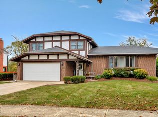 273 Mulberry Rd, Frankfort, IL 60423