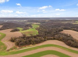 36480 Bouska Rd, Prairie Du Chien, WI 53821