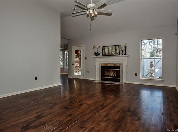 3rd image of 211 S Haven Dr