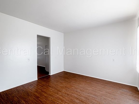 2nd image of 339-349 Sequoia Dr #347
