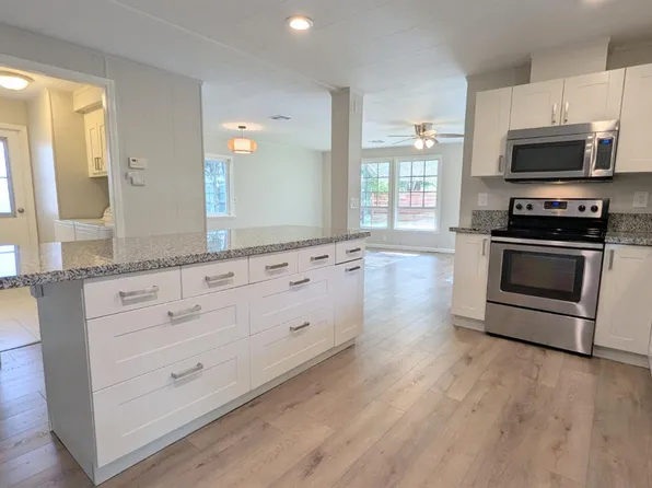 6717 Alden Ln, Citrus Heights, CA 95621