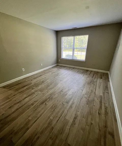 125 Devonshire Ct #125 — Photo 8