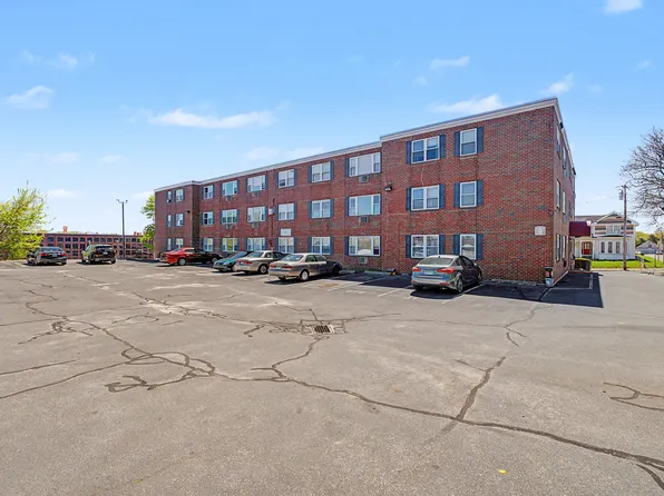 21-3B Spring St, Windsor Locks, CT