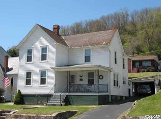 231 W Main St, Saltville, VA 24370