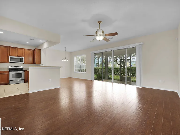4214 Metron Dr — Photo 2