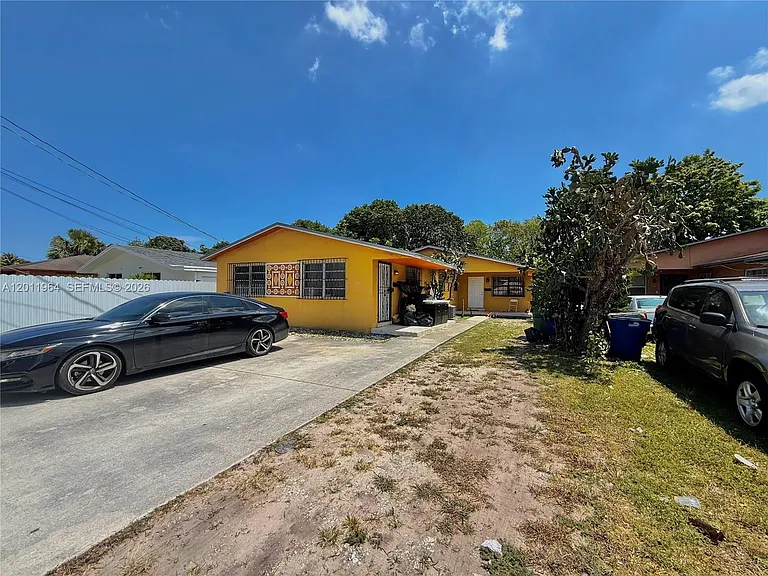 950 NW 109th St #950 — Photo 11