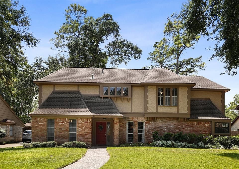 1st image of 11911 Glenway Dr
