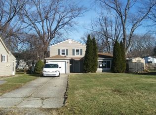 845 Quentin Rd, Eastlake, OH 44095