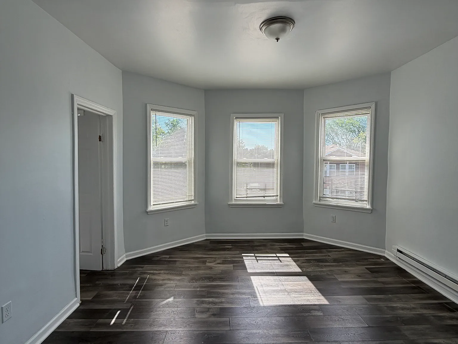 59 N 15th St — Photo 3