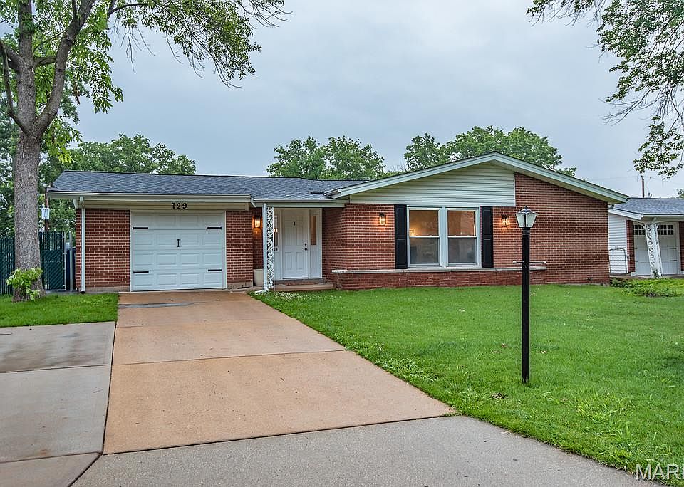 1st image of 729 Wingan Ln