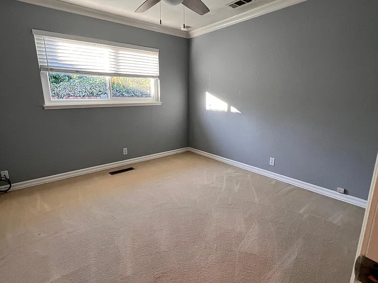 Woodcrest Dr — Photo 12