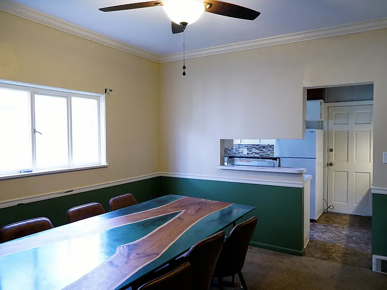 1731 Kenneth Ave #A — Photo 4