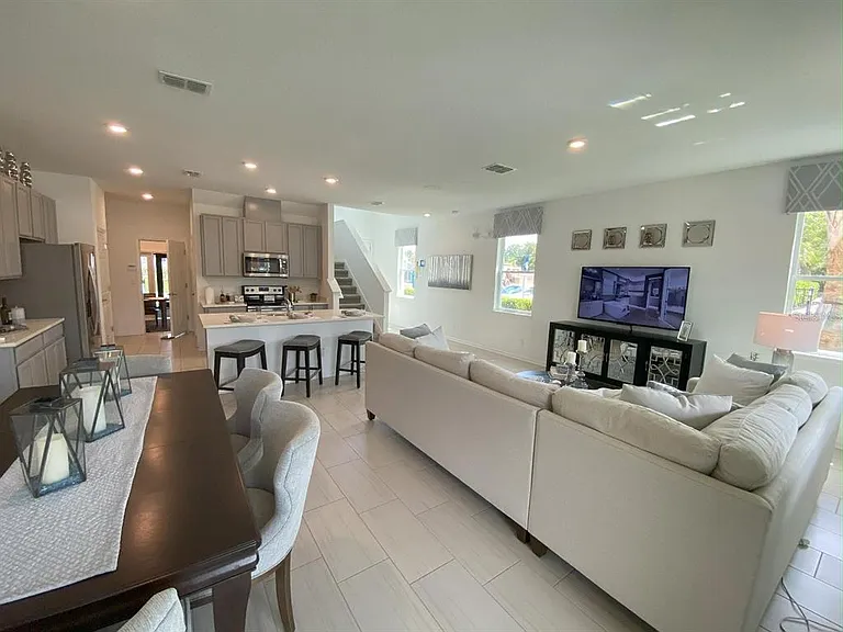 1109 Arbour Verde Ct — Photo 5