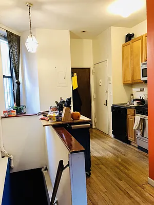 Rented by H F Hewitt Realty | media 83