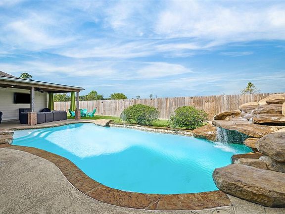 3rd image of 15803 Arbor Lake Drive