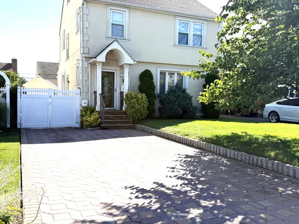 166-36 23rd Avenue image 1 of 1