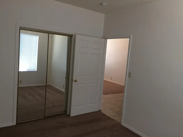 4308 Sabana Loop SE #C — Photo 6