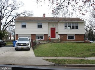 100 Collins Dr, Cherry Hill, NJ 08003
