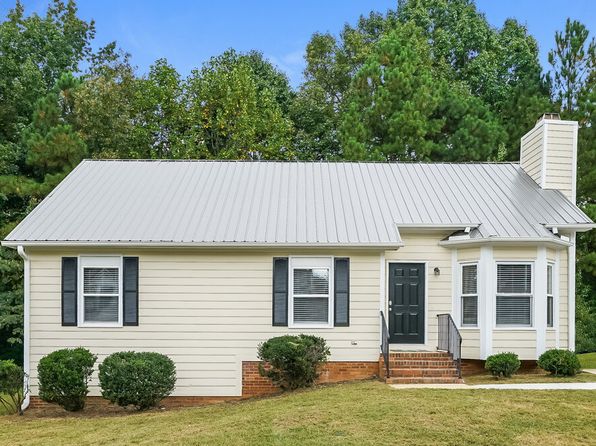 1109 Ujamaa Dr, Raleigh, NC 27610