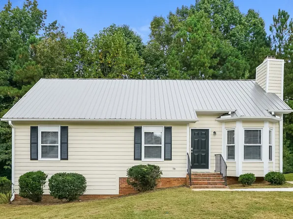 1109 Ujamaa Dr, Raleigh, NC 27610