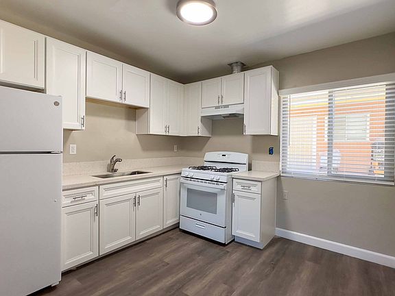 2nd image of 3969 Ocean View Blvd #C