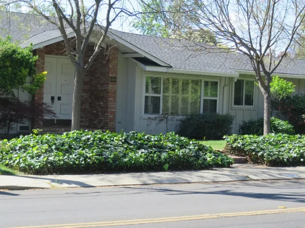 1206 W Lincoln Rd, Stockton, CA 95207