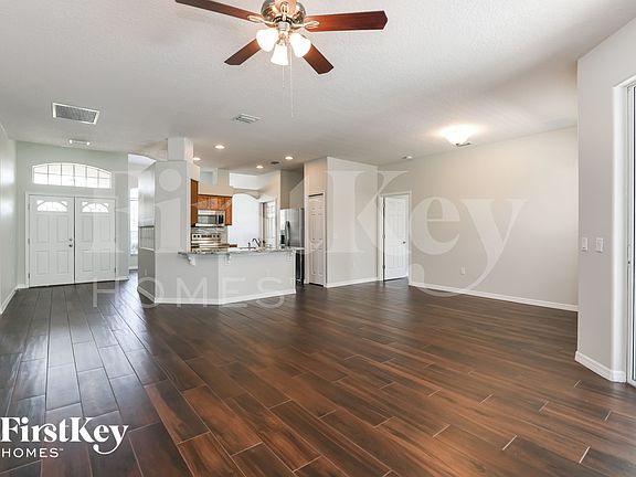 4th image of 1722 Brassie Ct