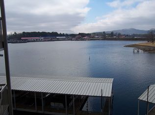 142 Lake Hamilton Dr APT 201, Hot Springs, AR 71913