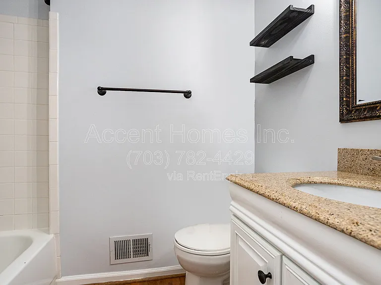 6107 Summer Park Ln — Photo 19