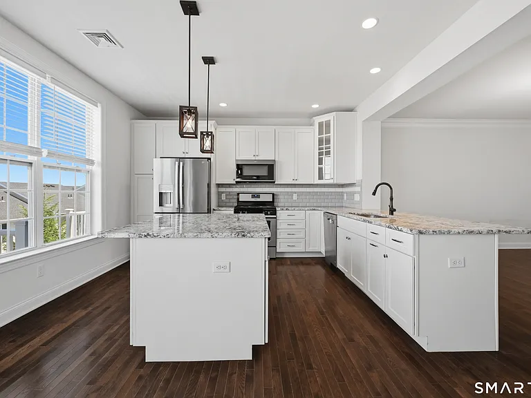 15 Moorland Dr #15 — Photo 4