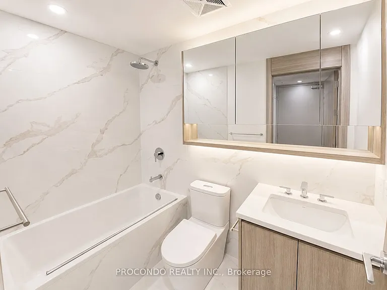 18 Esther Shiner Blvd #1511 — Photo 13