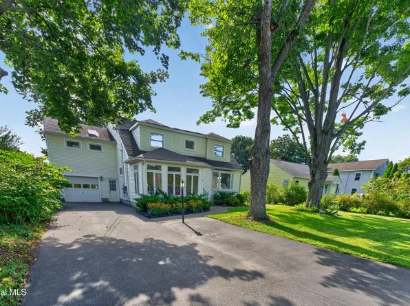 9 Nielsen Road, Guilderland, NY 12085
