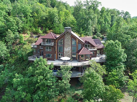 2nd image of 2151 Whistle Valley