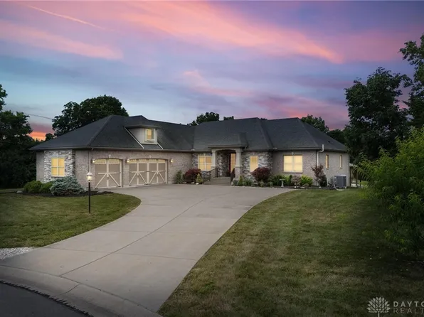 2238 Estates Ct, Springboro, OH 45066