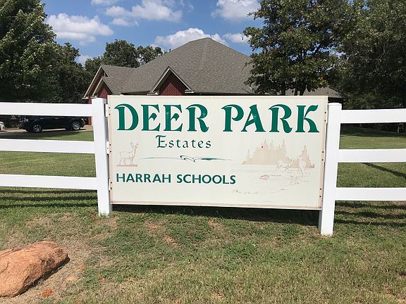 3rd image of 4488 S Deer Park Ln