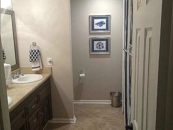5th image of 1120 Coila St