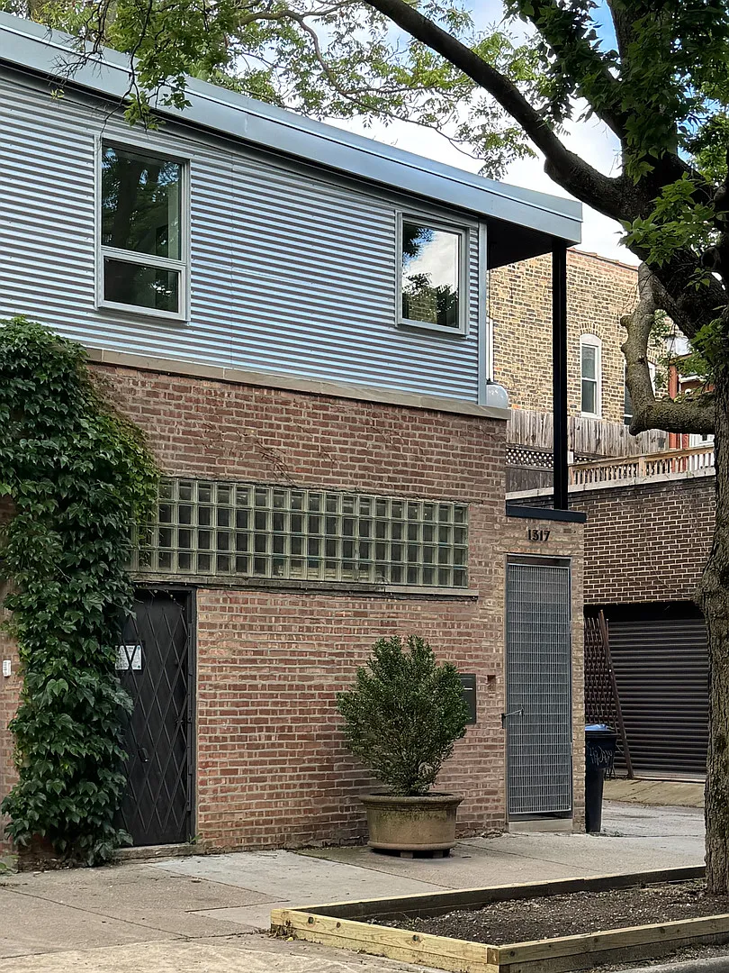 1 bed, 700 sqft, $4,000 — Photo 1