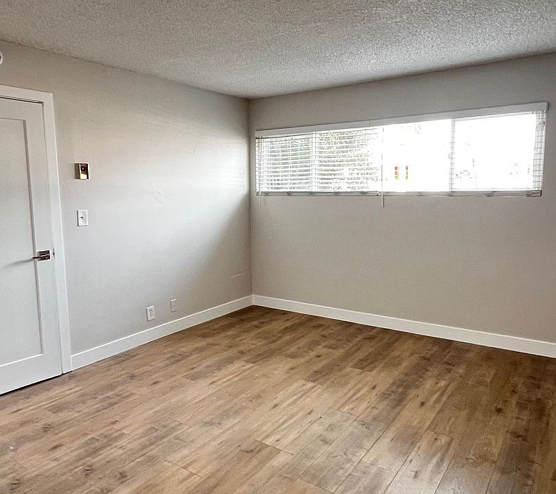 1st image of 766 Loma Ave APT 1
