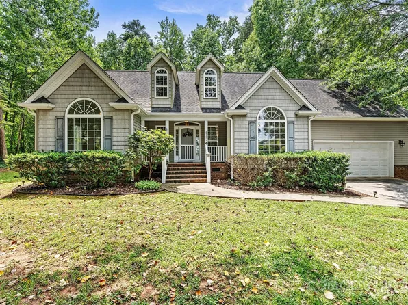 3279 Lake Shore Rd S #110, Denver, NC 28037