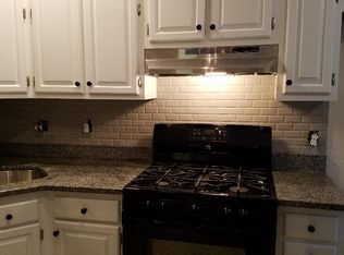 802 Shaw Ct, Fredericksburg, VA 22405