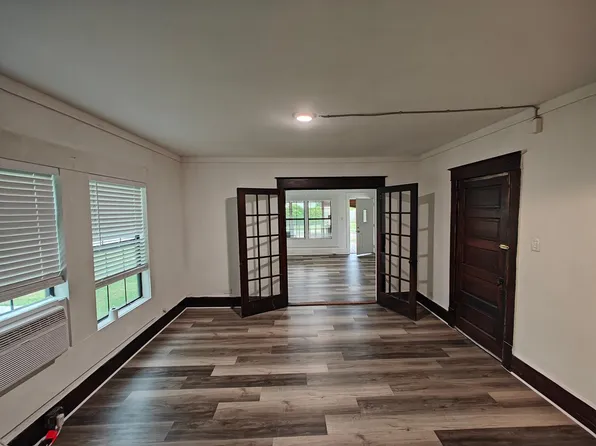 211 E Standifer St #B, McKinney, TX 75069