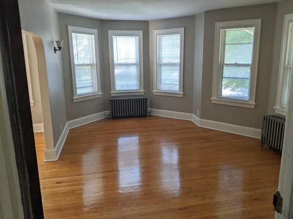 123 S Main Ave APT 4, Albany, NY 12208