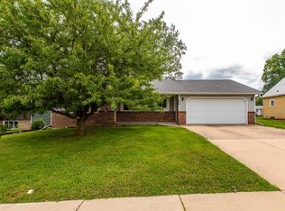 606 W Main St, Kasson, MN 55944
