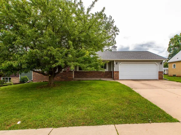 606 W Main St, Kasson, MN 55944